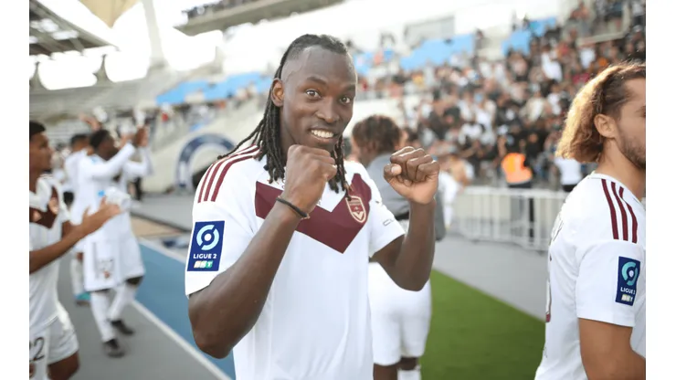 Alberth Elis rompe el silencio tras no poder salir del Girondins de Burdeos.