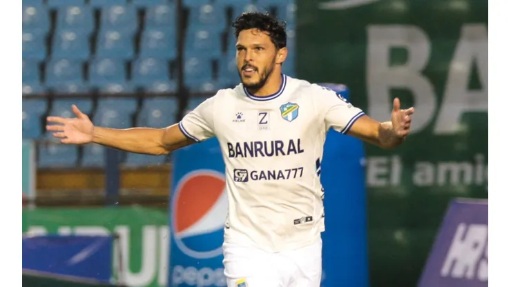Comunicaciones sale de su mala racha gracias a Luis Landín