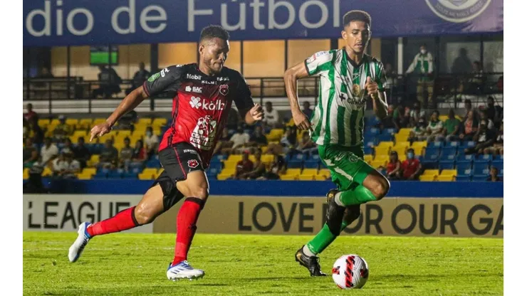 Rolando Blackburn sigue dejando más dudas que certezas tras su llegada a Alajuelense (LDA)