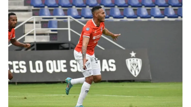 Ismael Díaz anota un nuevo doblete en su club