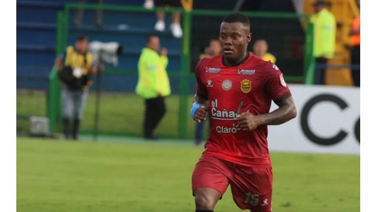 Real España ganó cómodamente y avanza a cuartos de final ante Herediano (Real España)