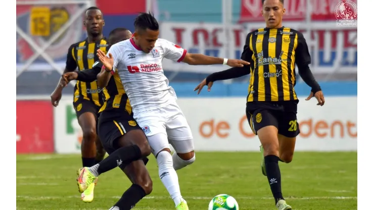 Real España le quitó su paso perfecto a Olimpia en el Clásico de Honduras