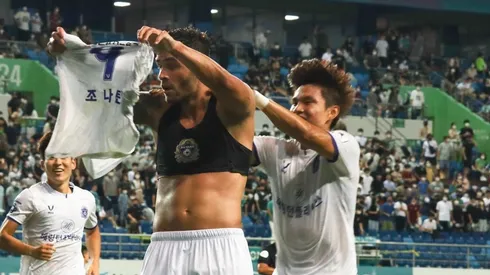 El icónico festejo que imitó Jonathan Moya tras darle el triunfo a FC Anyang.