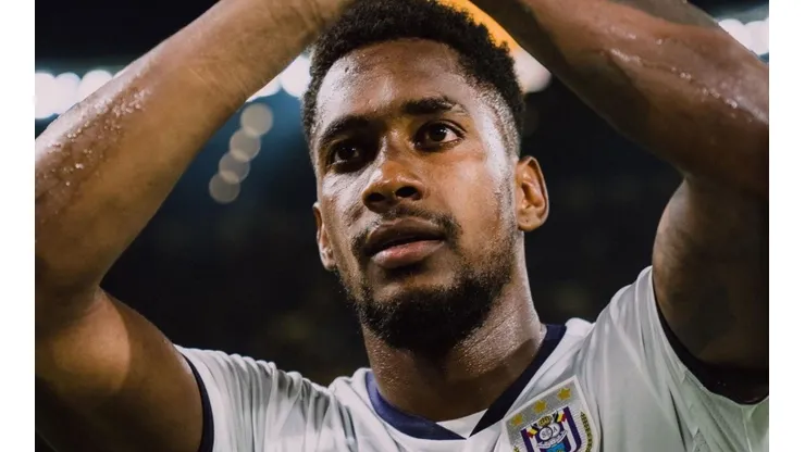 Murillo titular en el triunfo en Conference League
