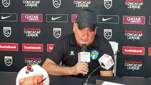 Para Olivera fue uno de los peores partidos de Comunicaciones