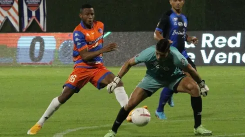 Alfredo Stephens vuelve a marcar en Venezuela