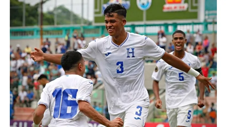 Futbolista de la Selección Sub-20 de Honduras se marcha a Estados Unidos