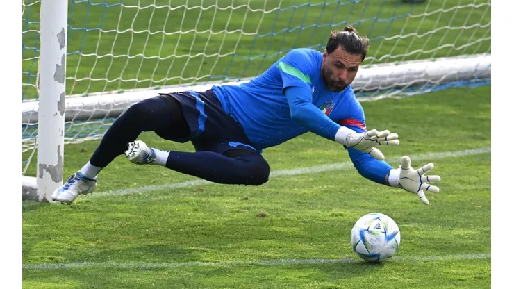 ¿Y Keylor Navas? El Napoli aseguró a un nuevo portero