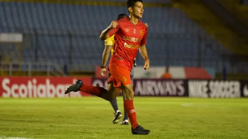 Antonio López molesto con los aficionados de Municipal