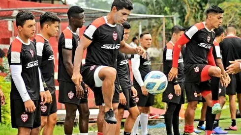 Malacateco no pudo hacer el reconocimiento de cancha en Panamá