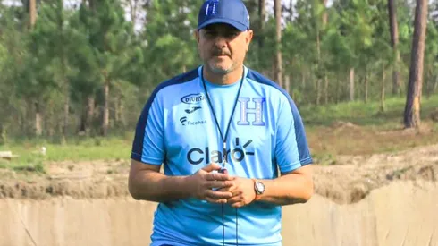 Diego Vásquez no ve como salvadores a los legionarios