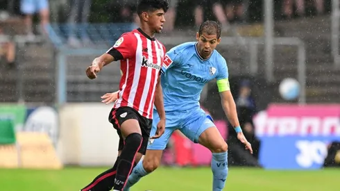 Cristian Gamboa, titular y capitán en fogueo ante el Athletic Club de España (VfL Bochum)