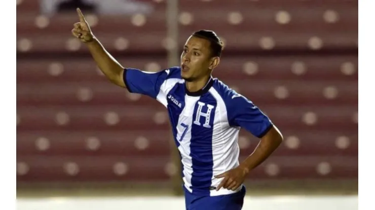 Erick Andino ya no jugará en Guatemala y negocia con un grande de Honduras