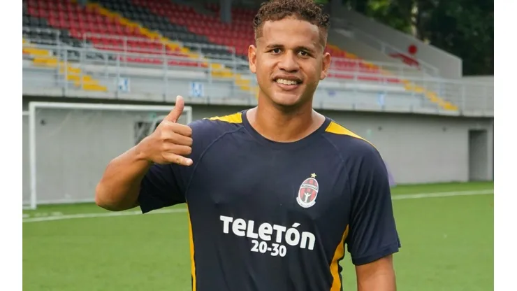Roberto Chen reforzará la zaga de Sporting San Miguelito