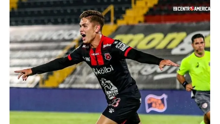 Brandon Aguilera, exjugador de Alajuelense, recién contratado en la Liga Premier inglesa, 19 años (LDA)