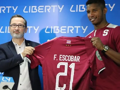 Fidel Escobar aclaró el tema de sus declaraciones al llegar a Saprissa
