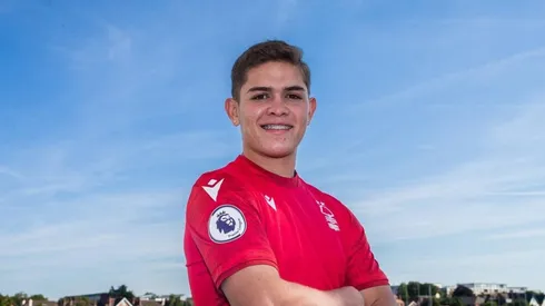 Oficial: Nottingham Forest anunica fichaje de Brandon Aguilera.