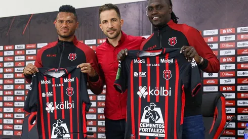 Rolando Blackburn: "Sabemos que venimos a un club que te exige bastante"