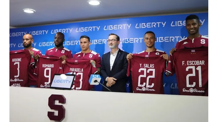 Saprissa presentó a sus 5 refuerzos para este nuevo torneo (Saprissa)