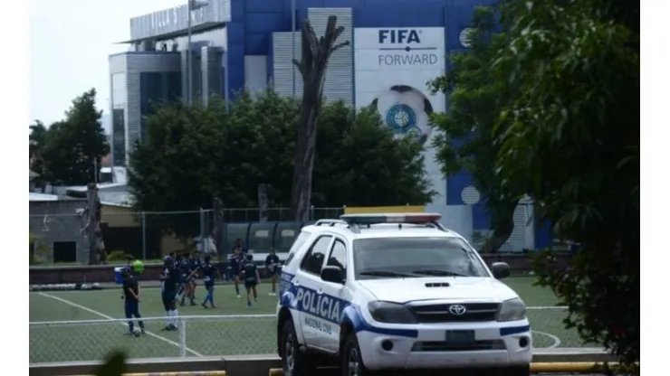 FIFA podría sancionar duramente a El Salvador