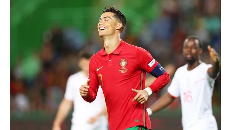 ¿Jugaría con Óscar Duarte? Cristiano Ronaldo recibe millonaria oferta de Arabia Saudita.