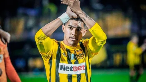 Luis Palma es titular en victoria del Aris Salónica contra el Olympiakos