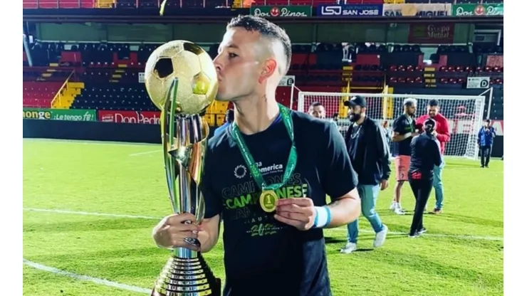 Giovanni Arturo Campos, campeón nacional con el Cartaginés (CSC)