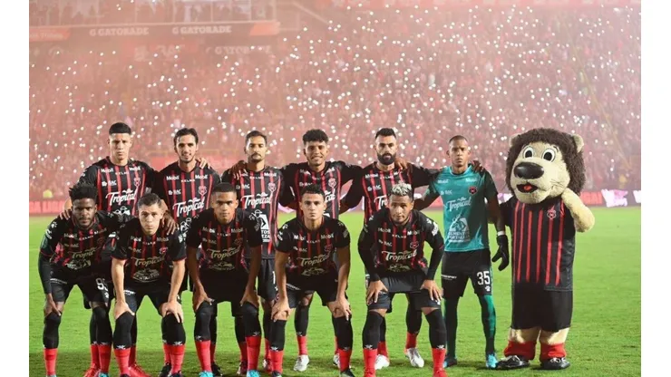 Cartaginés se quedó con la Liga Promerica: los memes no perdonaron a Alajuelense