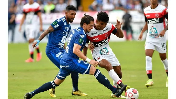 Alajuelense recibe esta noche a Cartaginés, que llega con ventaja de 1 gol (Unafut)