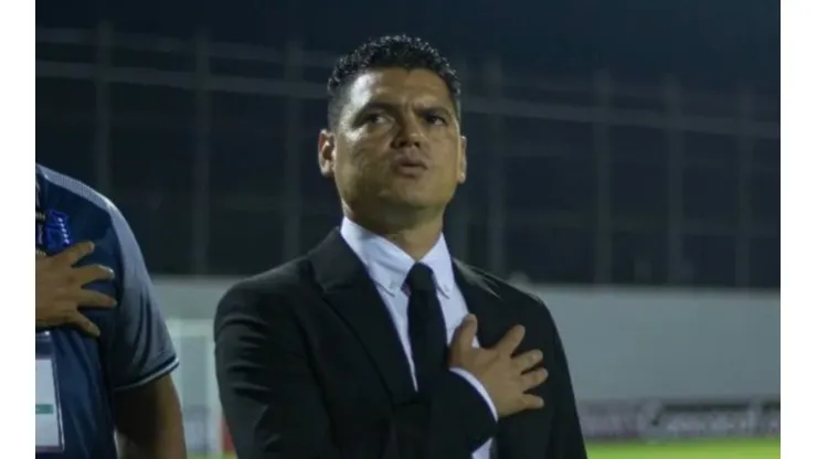 Luis Alvarado: “No acepto que quieran empañar a los muchachos”
