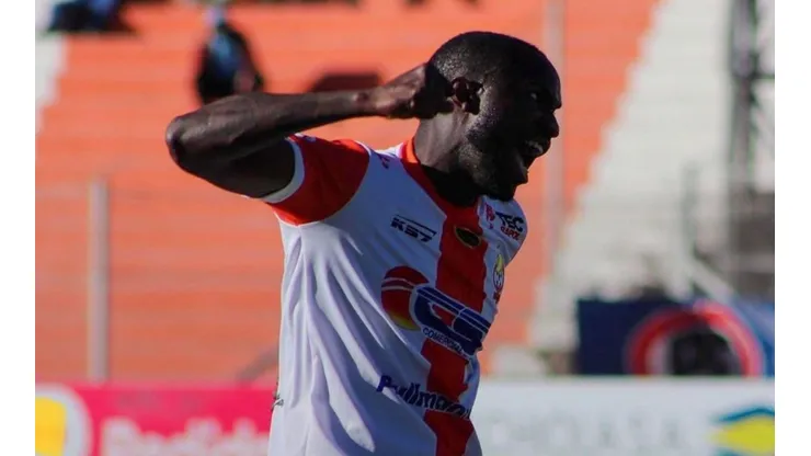 Cecilio Waterman le da el triunfo a Cobresal