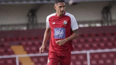 Eduardo Anderson maneja ofertas en el mercado