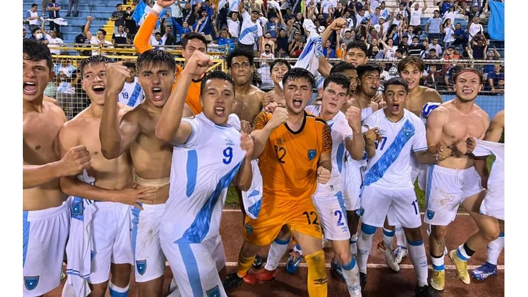 ¡Guatemala clasifica al Mundial tras vencer a México! [VIDEO]