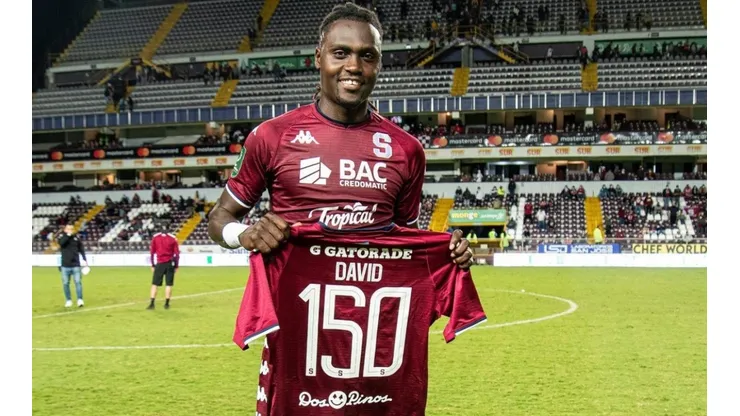 Aubrey David superó los 150 partidos vestido de morado, fuel el jugador más regular del club (Saprissa)