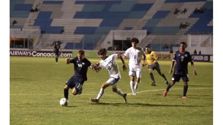El Salvador quedó eliminado al caer ante República Dominicana