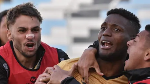 José Fajardo y Abdiel Ayarza se coronan campeones en Perú