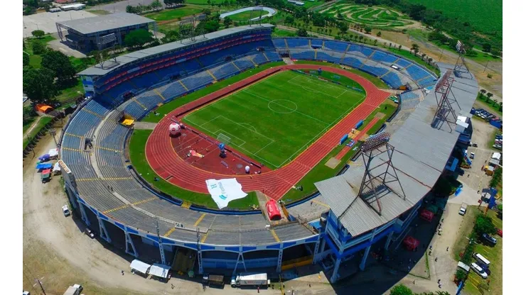 La millonaria cifra que demandaría cambiar el engramillado del Estadio Olímpico
