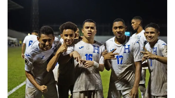 Honduras goleó a Jamaica y clasificó a los octavos de final [VIDEO]