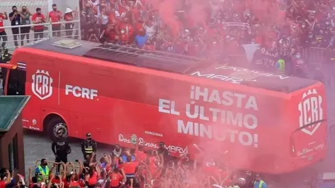 Esta noche, los ticos recibirán a su selección luego de conseguir el boleto al mundial en Qatar (Fedefut CRC)