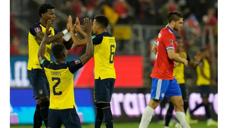 Ecuador estará en el Mundial y Chile no