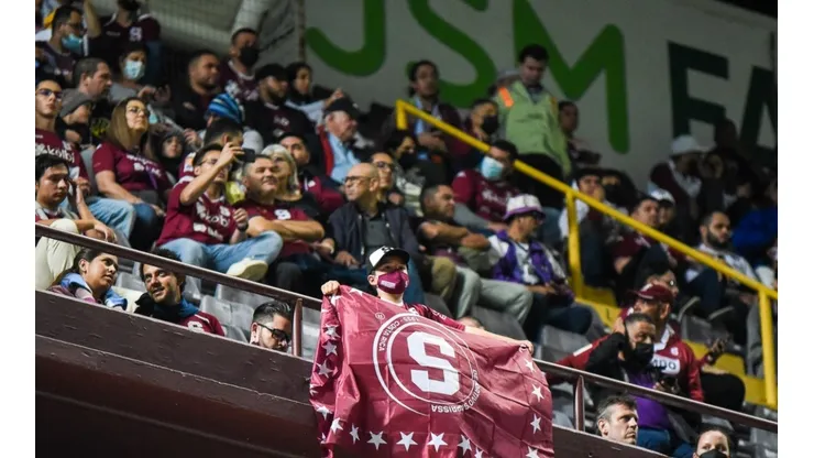 La afición del Saprissa está a la espera de que se reinicie el torneo (Saprissa)