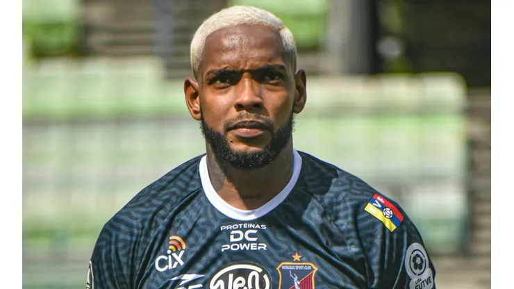 Azmahar Ariano defenderá una nueva camiseta en Venezuela