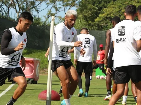 ¿Cómo afronta Alajuelense los entrenamientos con más de 10 ausencias? Junior Díaz habló