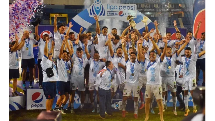 Alianza anuncia su primera baja tras conquistar el Clausura 2022 de El Salvador