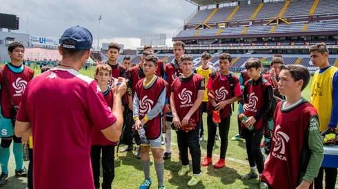Chicos de todas las edades acudieron al llamado del Saprissa (Saprissa)