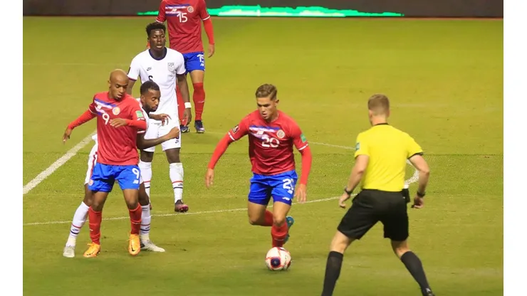 ¿Dos mundiales? Los dos jugadores de Costa Rica que buscan clasificar a Qatar 2022 e Indonesia 2023.