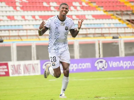 Guido Rouse le da el triunfo a su equipo con doblete [VIDEO]