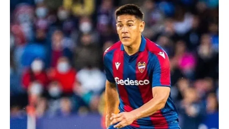 Óscar Duarte podría seguir ligado al Levante UD, según declaraciones de su director deportivo (Getty)