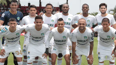 Comunicaciones podría sufrir dos bajas sensibles para la final contra Municipal.