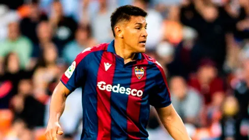 Óscar Duarte se despide del Levante y apunta a su cuarto club en Europa.